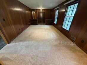 200 Indian Creek Dr in Monroe, GA - Building Photo - Building Photo