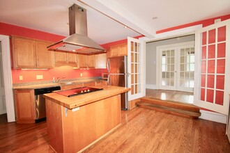 211 State St-Unit -2nd Floor in Harrisburg, PA - Building Photo - Building Photo