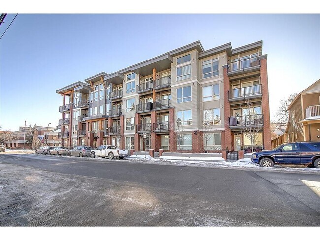 305-118 18 Ave SW in Calgary, AB - Building Photo - Building Photo
