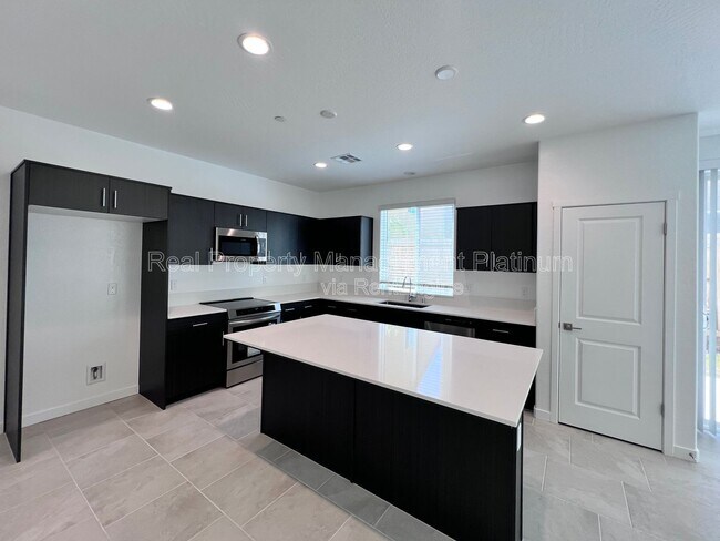 2915 E Tierra Dr in Clovis, CA - Building Photo - Building Photo
