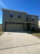 2141 Ashley Lakes Dr in Odessa, FL - Building Photo