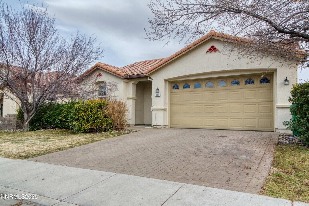 495 Cortono Dr in Reno, NV - Building Photo