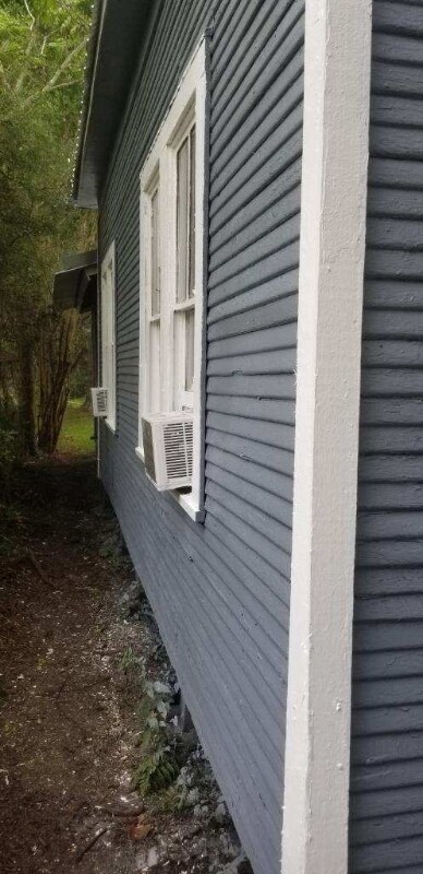 365 S 12th St in Silsbee, TX - Foto de edificio - Building Photo