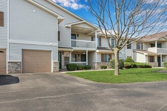 7106 98th Ave in Kenosha, WI - Building Photo - Building Photo