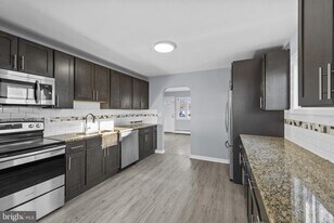 18 Armor Ct in Middle River, MD - Building Photo