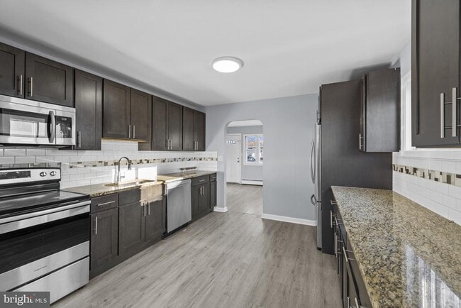 property at 18 Armor Ct