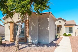 1812 E South Mountain Ave in Phoenix, AZ - Building Photo