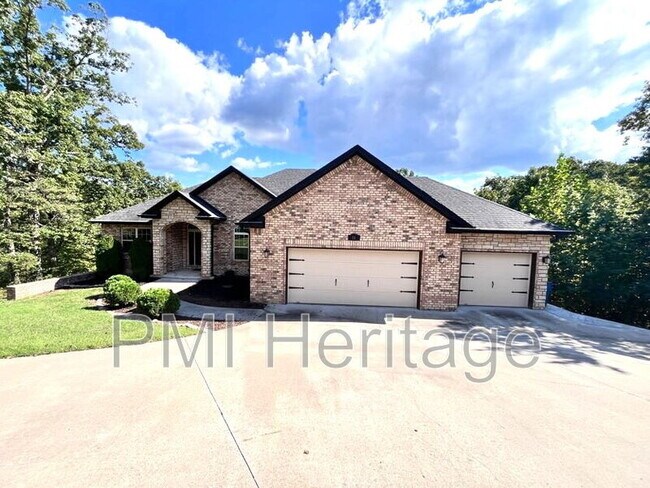 16 Carole Rae Ln in Bella Vista, AR - Building Photo - Building Photo