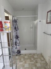 33 Forsythe St in Lewistown, PA - Foto de edificio - Building Photo