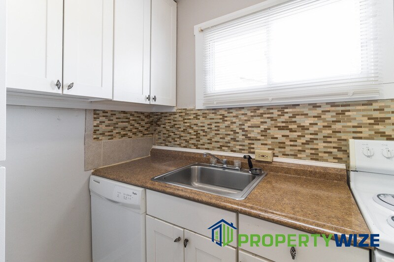 3705 Hillsdale Rd Photo