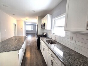 42 Bryant Ave in Jersey City, NJ - Building Photo - Building Photo