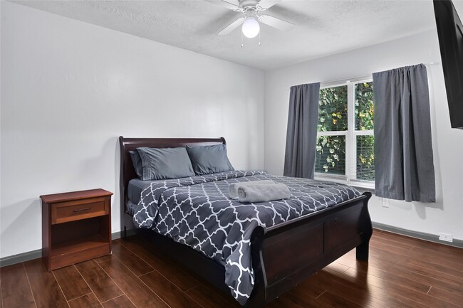 property at 2311 Chelsea Knoll Ln