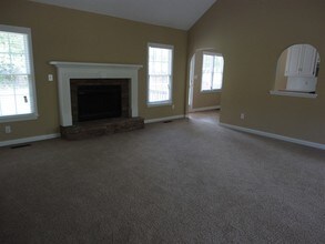 534 Matthew Dr in Canton, GA - Building Photo - Building Photo