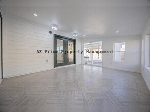 5132 S Dorsey Ln in Tempe, AZ - Foto de edificio - Building Photo