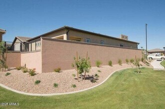 9320 S 55th Pl in Tempe, AZ - Building Photo - Building Photo