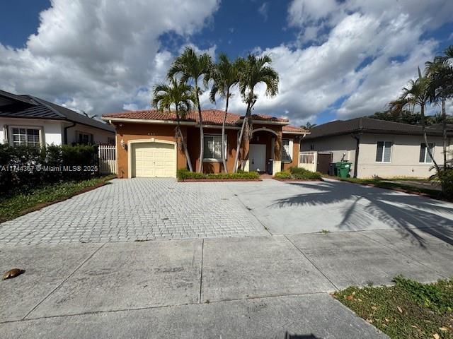 8713 NW 146th Ln in Hialeah, FL - Building Photo - Building Photo