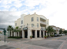 1203 Town Center Dr in Jupiter, FL - Building Photo