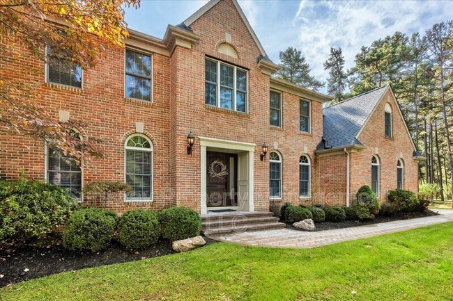 property at 1 Sweet Gum Ct