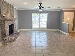 3065 Willow Pl in Beaumont, TX - Building Photo - Building Photo