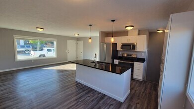 1414 Keller Ave in Richland, WA - Building Photo - Building Photo
