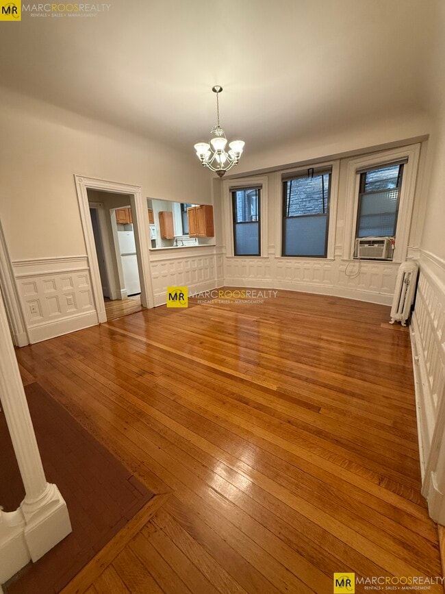 property at 302 Commonwealth Ave