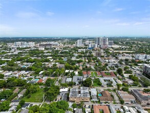 1843 Dewey St in Hollywood, FL - Building Photo - Building Photo