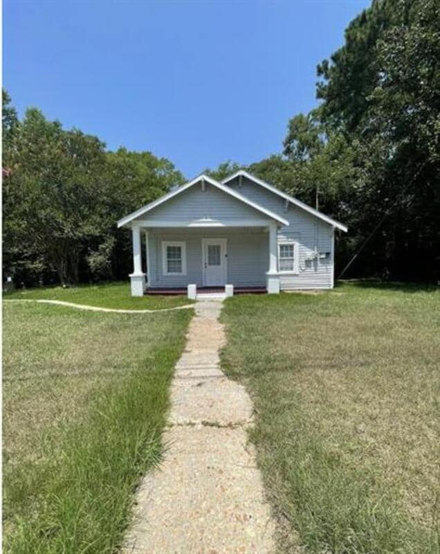 property at 2235 Irwinton Rd