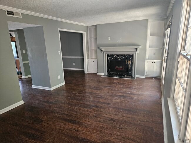 148 Glen Acres Ct in Decatur, GA - Building Photo - Building Photo