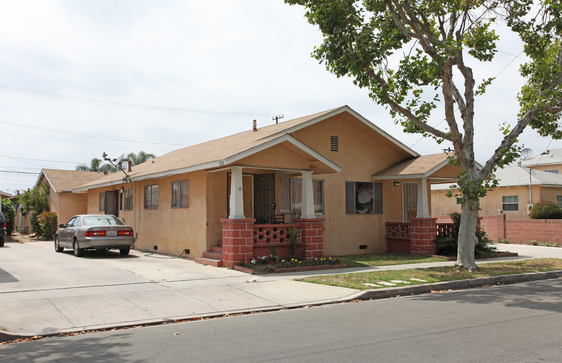 18319 Arline Ave in Artesia, CA - Building Photo