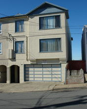 254 Abbot Ave in Daly City, CA - Building Photo - Building Photo