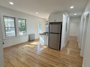 33 Richards St in Worcester, MA - Building Photo - Building Photo