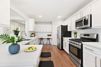 1115 Eden Park Ln in Houston, TX - Building Photo - Building Photo