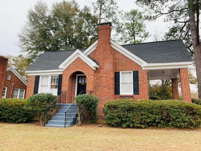 property at 4004 Rosewood Dr