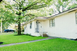 4013 N Locust St, Unit 4013 N Locust in North Little Rock, AR - Building Photo