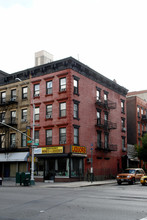 467 W 49th St in New York, NY - Building Photo - Building Photo