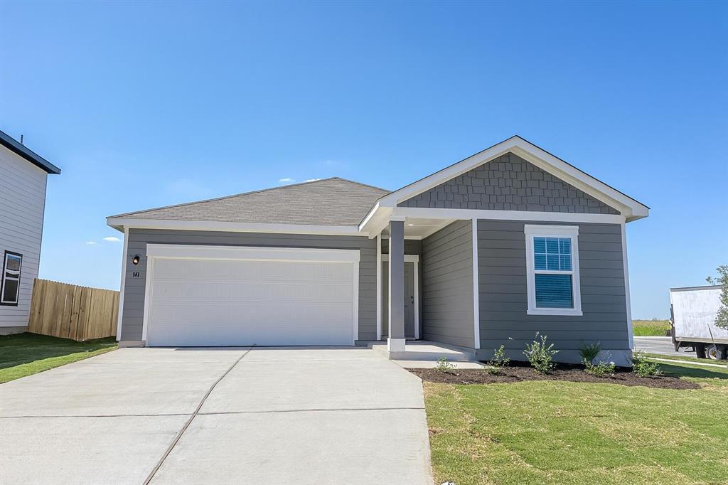 141 Rother Pl in Taylor, TX - Building Photo