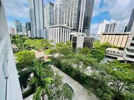 951 Brickell Ave, Unit 607 in Miami, FL - Building Photo