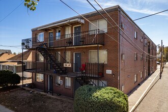 Lancelot Apartments in Greeley, CO - Foto de edificio - Primary Photo