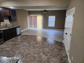 9407 N Lenox Ave in Kansas City, MO - Building Photo - Building Photo