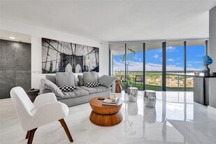 3610 Yacht Club Dr in Aventura, FL - Building Photo