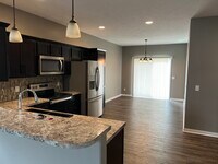 295 Capstone Dr photo'