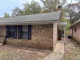 8386 Carl Dean St in Pensacola, FL - Building Photo
