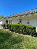 77 Bethy Rd in London, KY - Building Photo