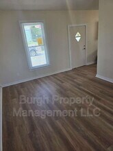 222 Vine St in Canonsburg, PA - Building Photo - Building Photo