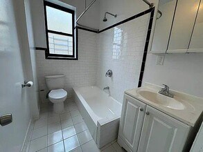 2180 Ryer Ave in Bronx, NY - Building Photo - Building Photo