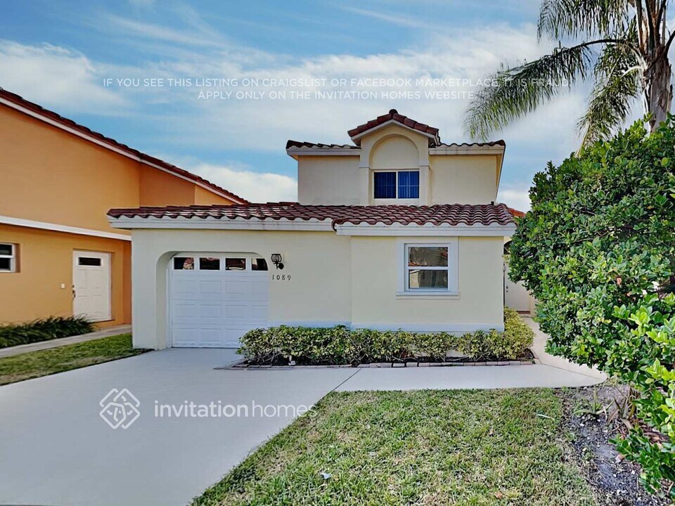 1089 SE 6th Ave in Dania Beach, FL - Foto de edificio