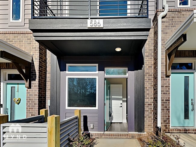 property at 586 W End Dr