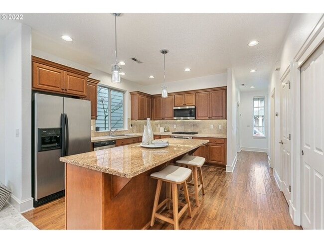 17335 SW Montague Way in King City, OR - Building Photo - Building Photo