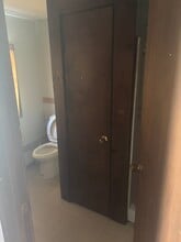 114 Grove St, Unit 2 in Athol, MA - Foto de edificio - Building Photo