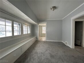 3233 W 94th St in Cleveland, OH - Building Photo - Building Photo